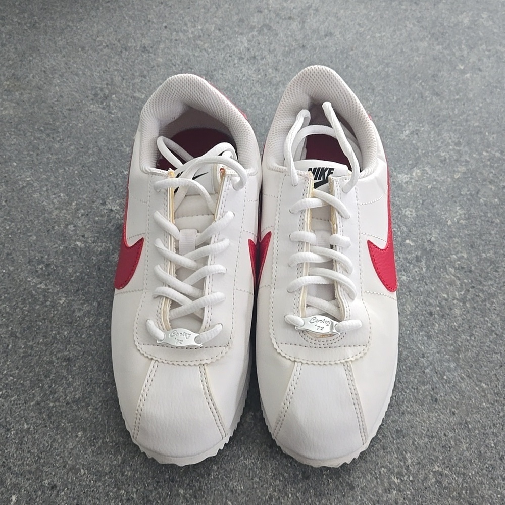 Nike‎ Cortez 72 Tennis Shoes like Forrest Gump wore
